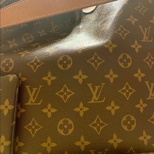 Louis Vuitton Delightful MM in excellent condition